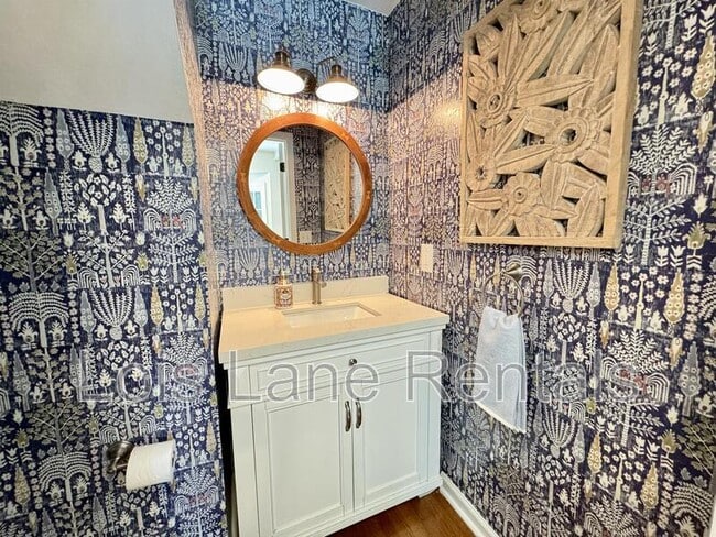 Building Photo - 978 Mooring Dr