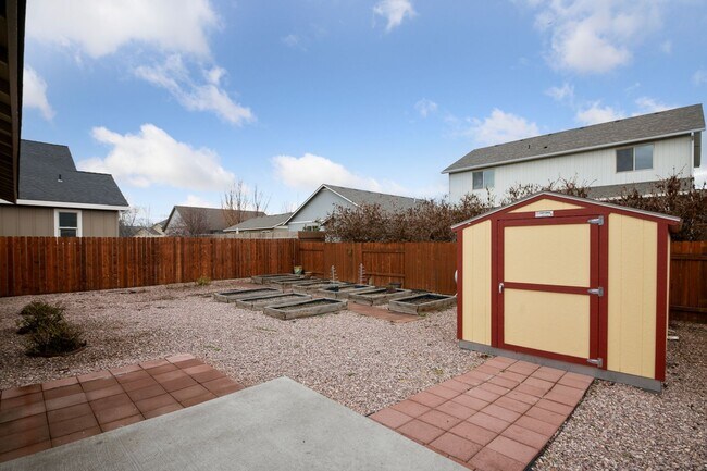 Building Photo - Charming home in Southwest Redmond