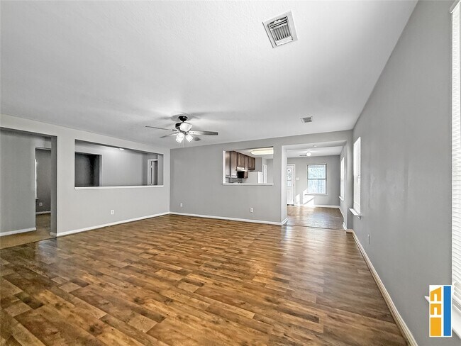 Building Photo - 29566 N Legends Bend Dr