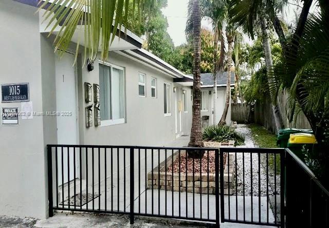 Primary Photo - 1015 W Las Olas Blvd
