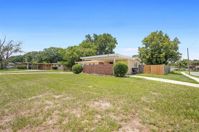 Building Photo - 5825 Forest Grove Blvd