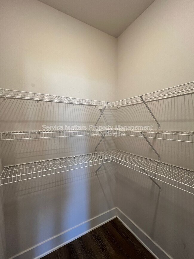 Building Photo - 4084 Blaney Ln