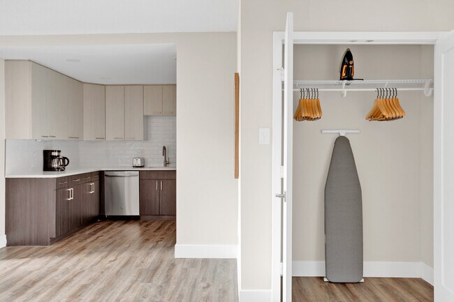 Building Photo - 1515 Richmond Hwy