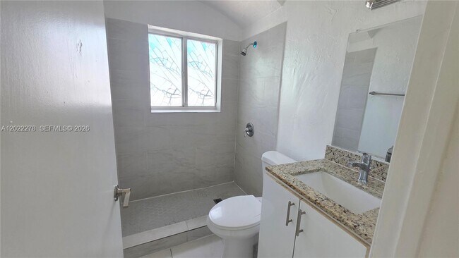 Building Photo - 7629 Dickens Ave