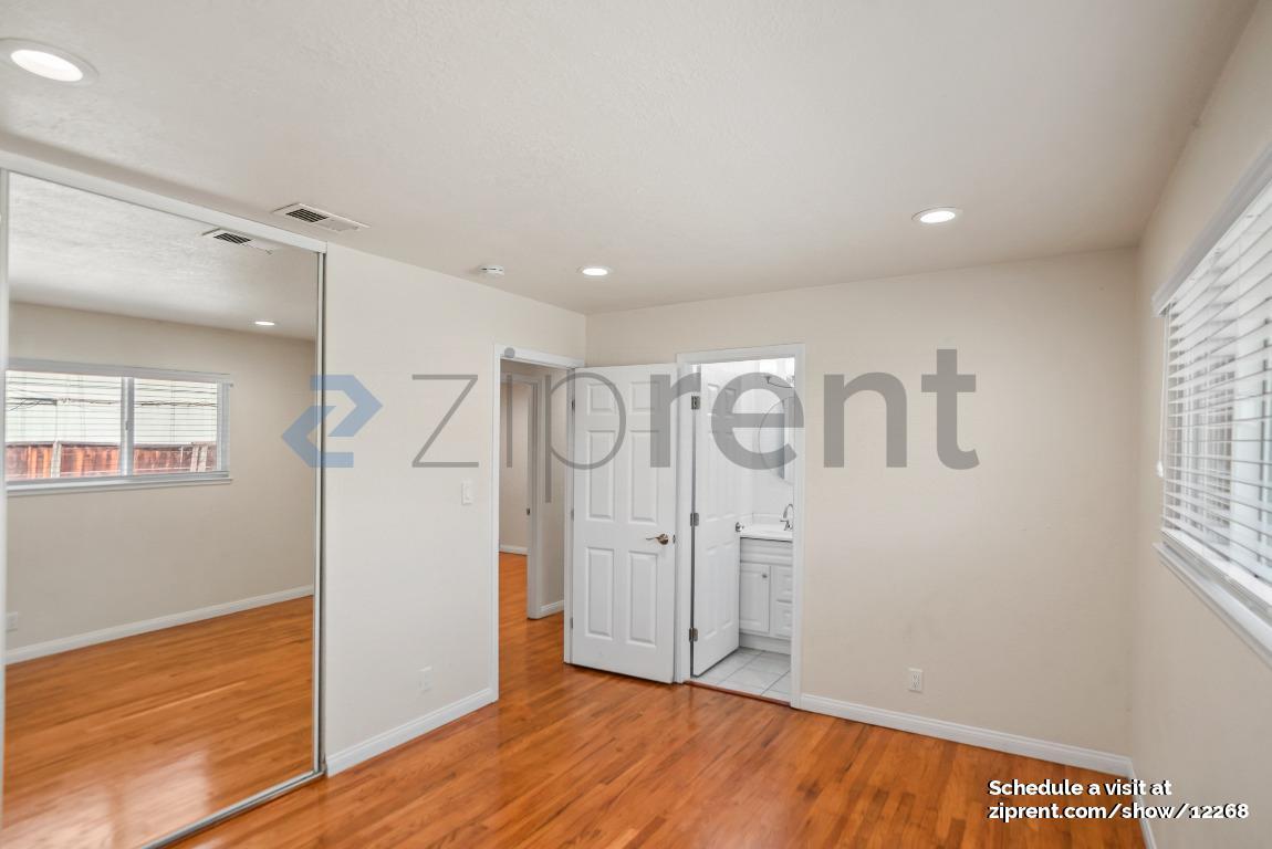 Building Photo - 3418 Sagewood Ln