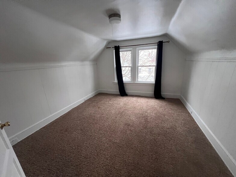 Building Photo - 4302 W 30th St