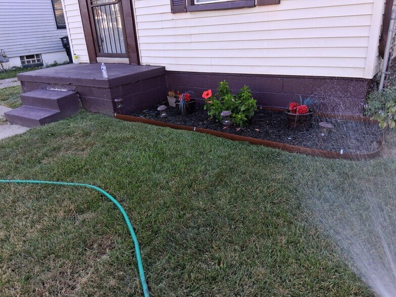 Building Photo - 14613 Coyle St