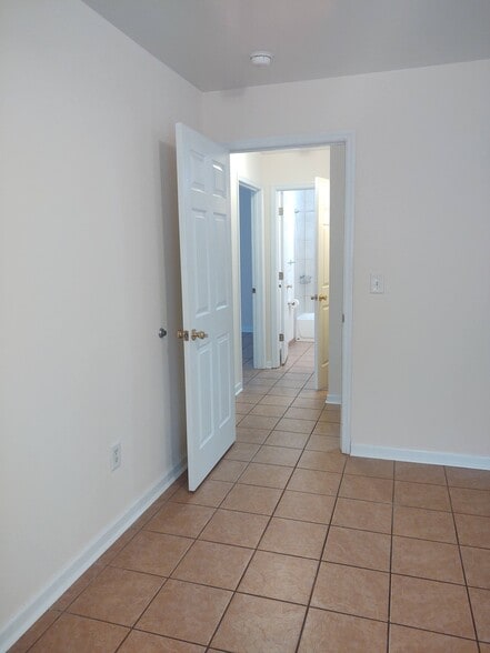 View to hallway from main bedroom - 247 Hereford Cir