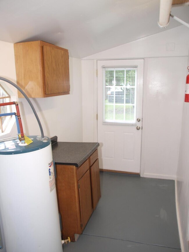 Building Photo - 1914 N 11th St