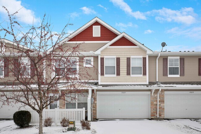 Primary Photo - 15215 60th Ave N