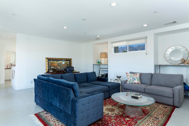 Building Photo - 4962 Frey Way