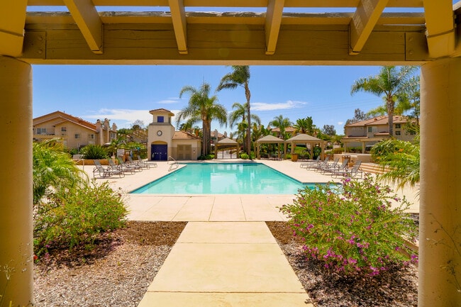 Building Photo - 4675 Los Alamos Way