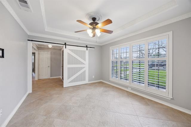 Building Photo - 7010 Claybrook Dr