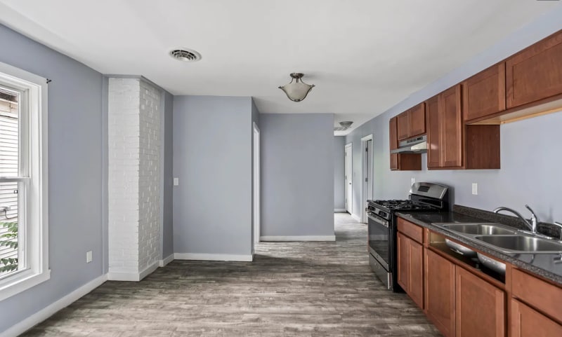 Building Photo - 21 W Sunnyside Way