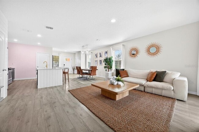 Building Photo - 1849 Red Canyon Dr