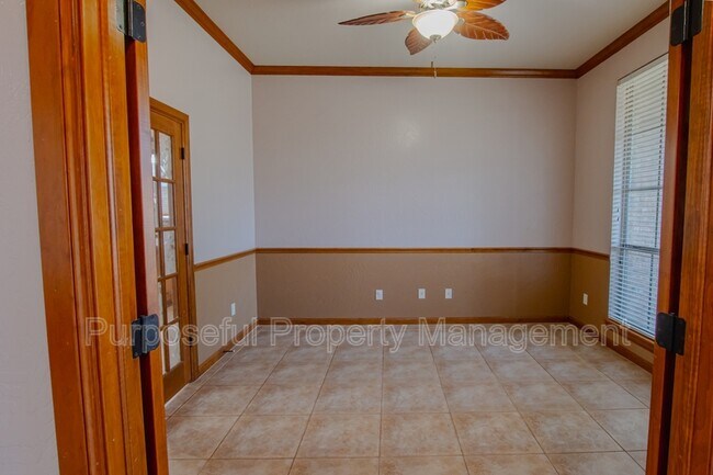 Building Photo - 8833 NW 114th Cir