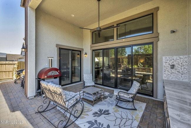 Building Photo - 2958 Saddle Peak Dr
