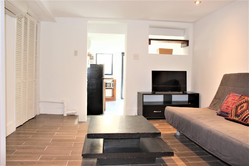 Building Photo - 1318 Corbin Pl NE