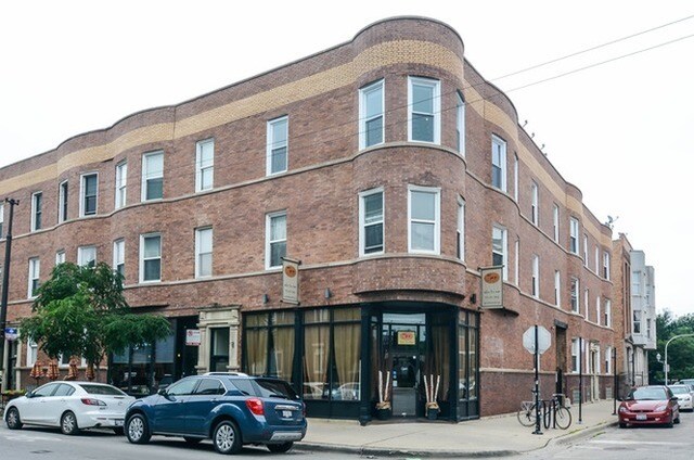 Primary Photo - 2023 N California Ave