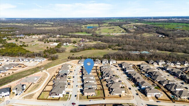 Building Photo - 1412 Summer Ln