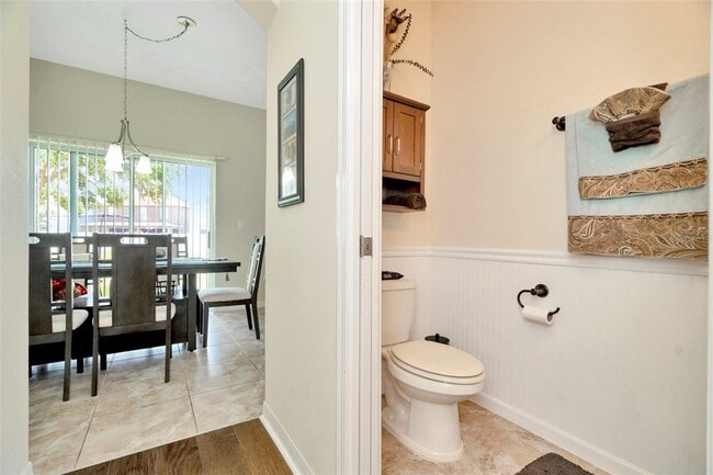 Building Photo - 3529 Lefays Point