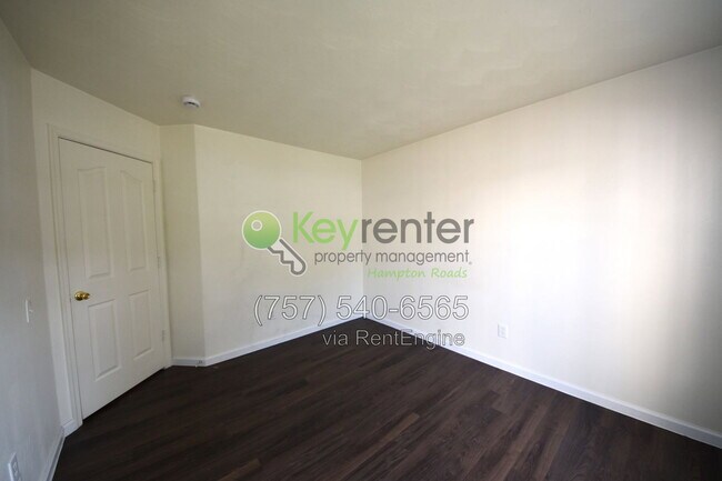Building Photo - 1109 Lady Ashley Dr