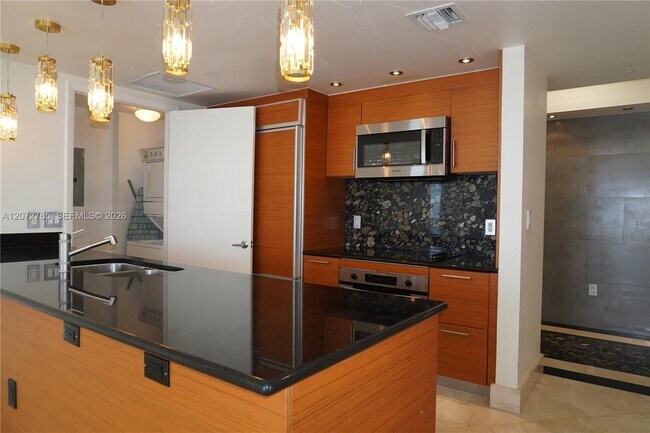 Building Photo - 50 Biscayne Blvd