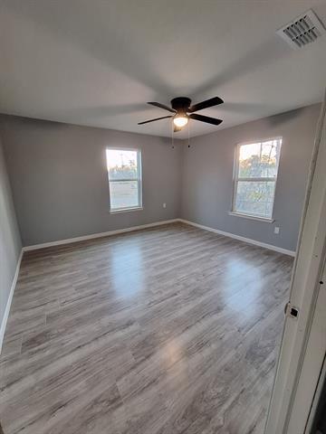 Building Photo - 240 W Marshall Ave