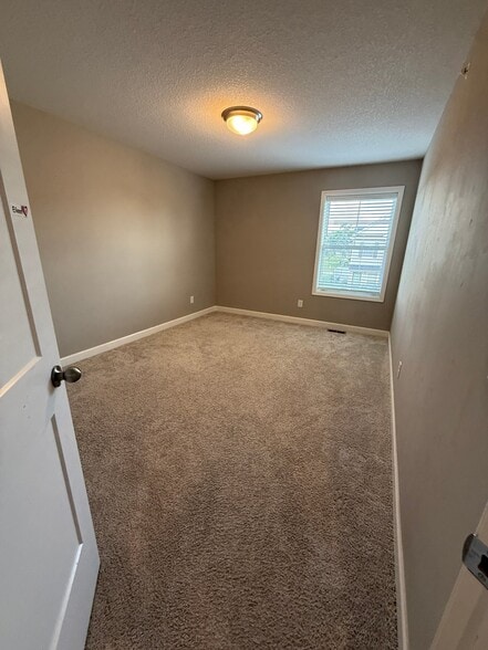 Building Photo - 4784 Equine Trl