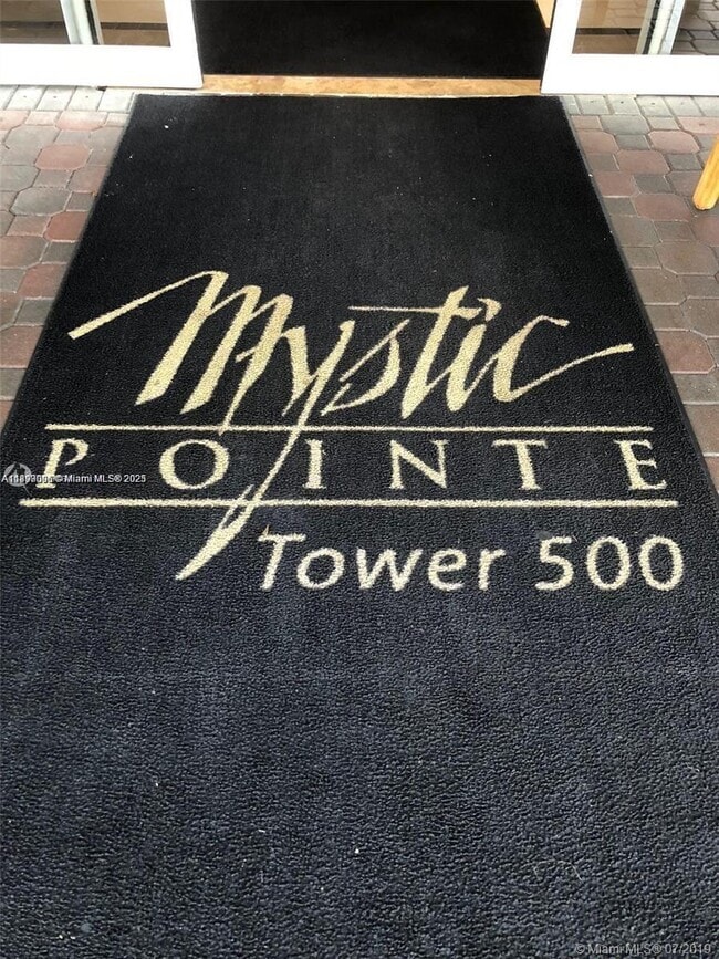 Building Photo - 3530 Mystic Pointe Dr