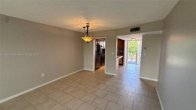 Building Photo - 8500 Sunrise Lakes Blvd