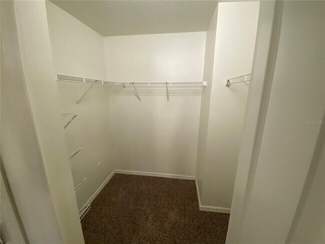 Building Photo - 8530 Quarter Horse Dr