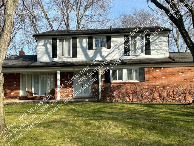 Primary Photo - 5283 Rostraver Ct