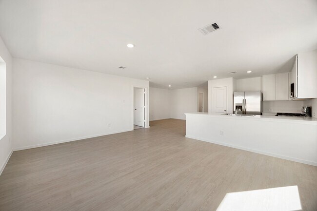 Building Photo - 16203 Domestic Dove Wy