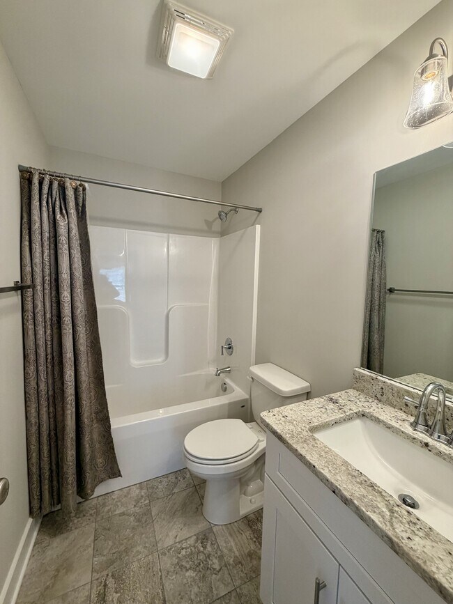 Building Photo - 52 Cuddington Ln