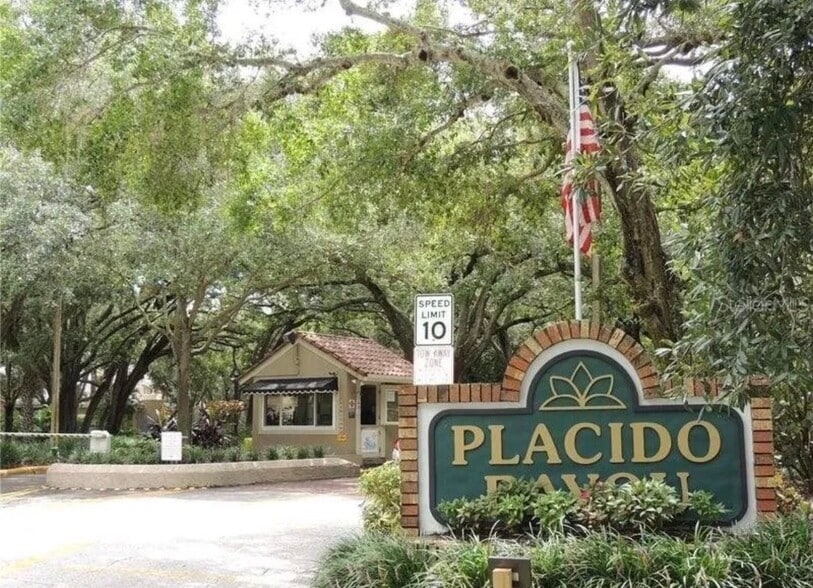 Building Photo - 476 Santa Cruz Plz NE