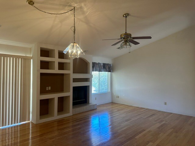 Building Photo - Lovely Fountain Hills Home For Lease-3 Beds-2 Baths With Yard & 2 Car Garage!
