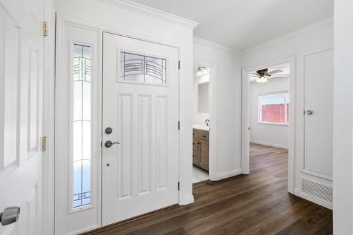 Building Photo - 23906 Hamlin St