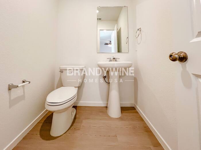 Building Photo - 241 Bable Run Dr