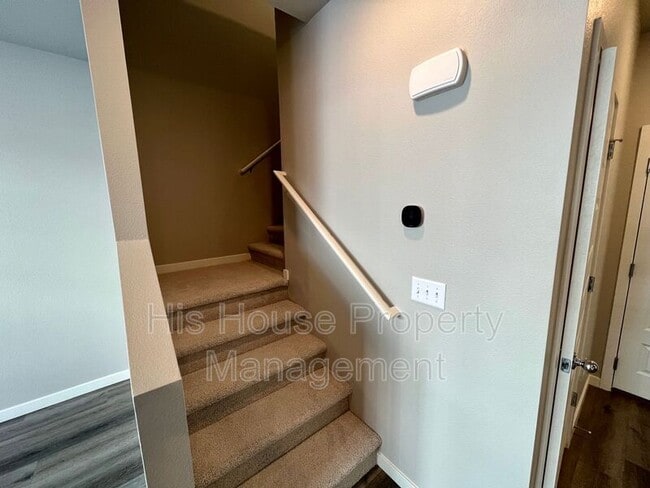 Building Photo - 1353 Reynolds St