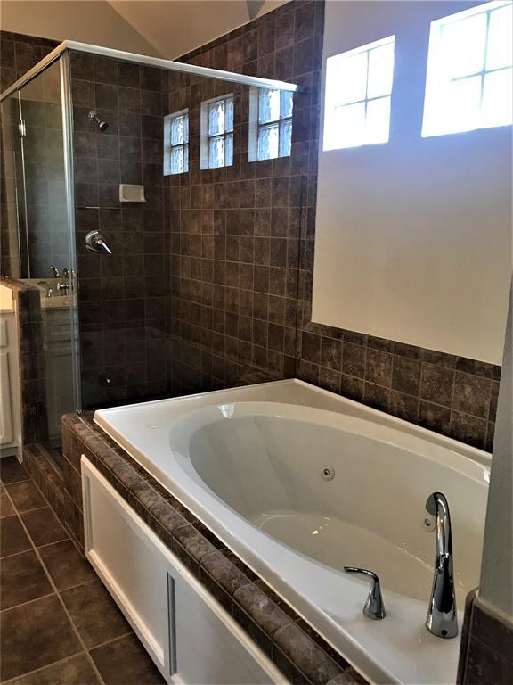 Building Photo - 11519 Main Cypress Dr