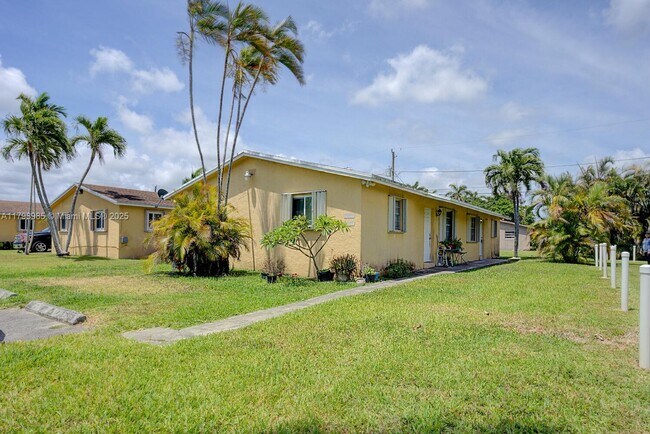 Primary Photo - 25442 SW 107th Ave