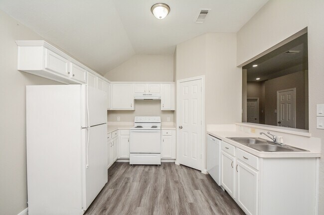 Building Photo - 12202 Duane Ct