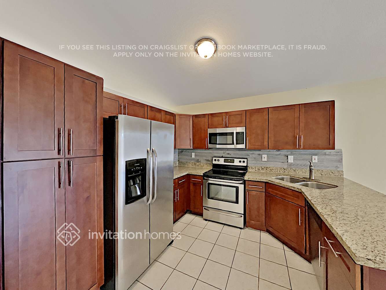 Building Photo - 16802 SW 143rd Pl