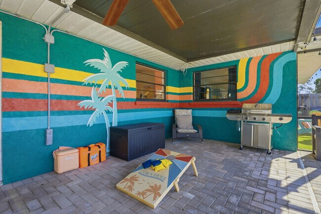 Building Photo - 428 46th St NW