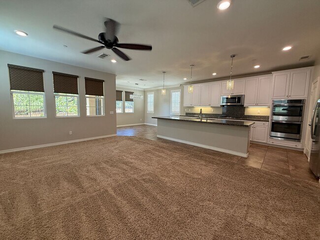 Building Photo - Stunning 4-Bedroom Home with Solar, EV Charger, and a Loft in Valencia