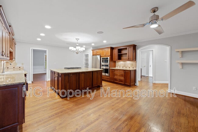 Building Photo - 4023 Arbor Way