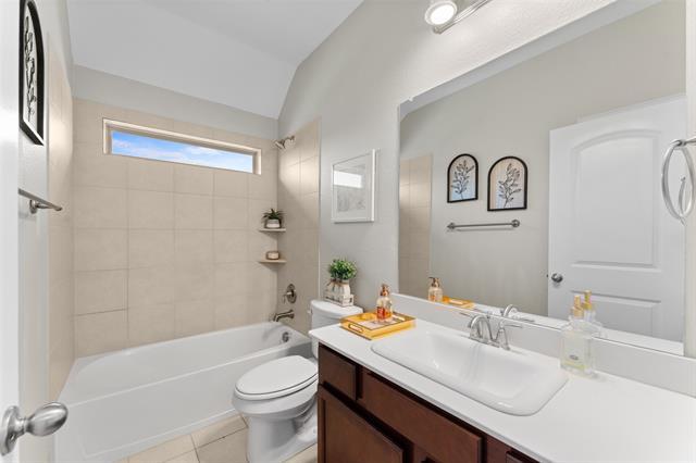 Building Photo - 3122 Spg Crk Trl