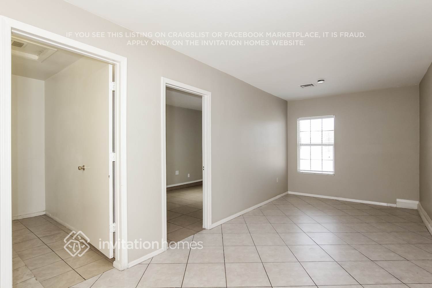 Building Photo - 12303 N 85th Ln