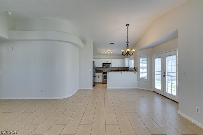 Building Photo - 8000 Tulum Ct